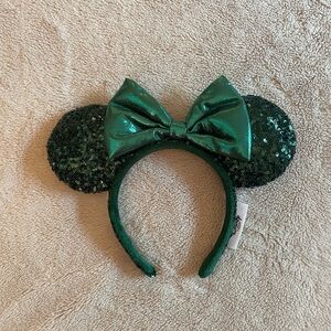 Disney Emerald Green Sequin Minnie Ears Headband💚